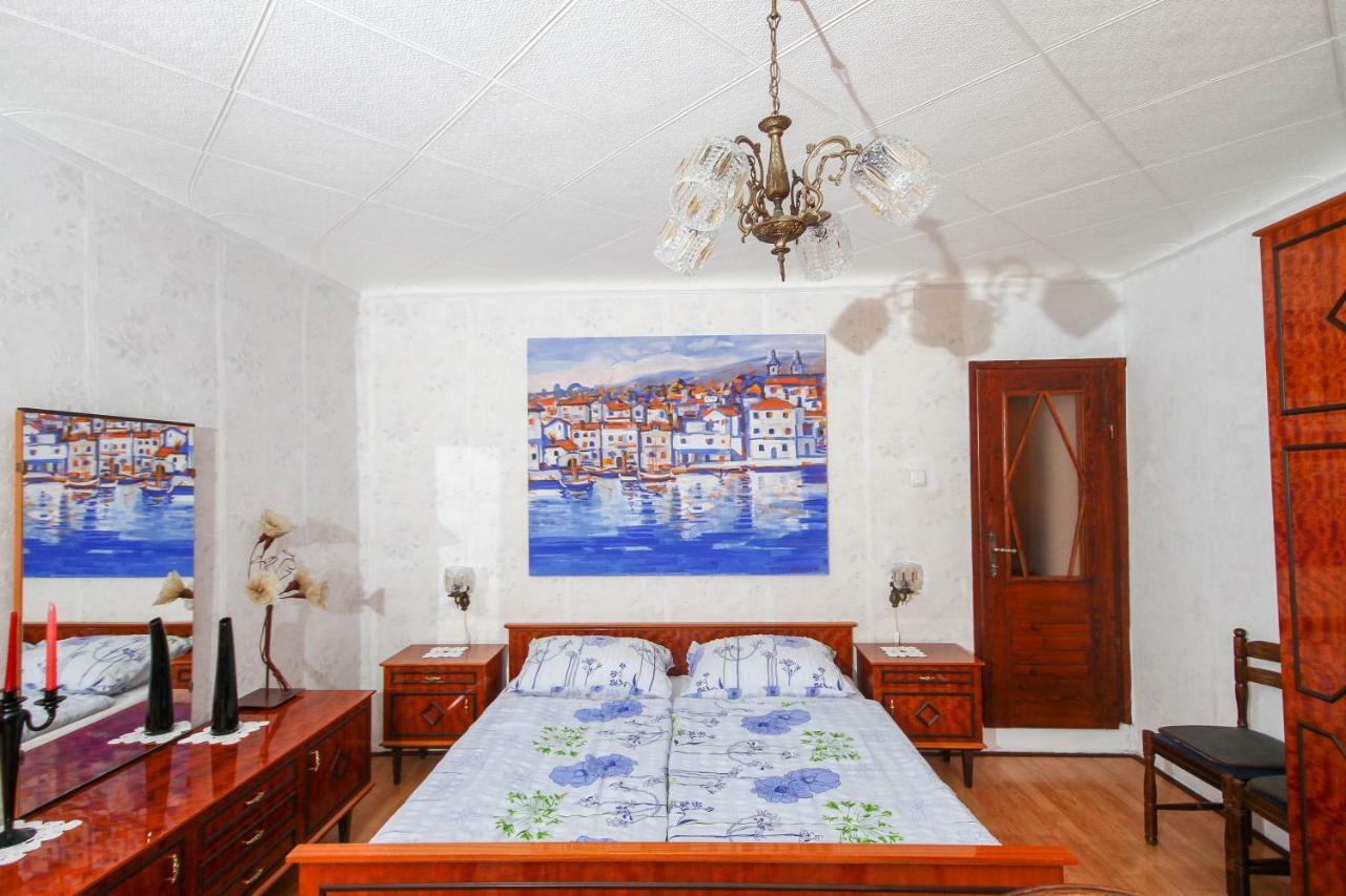 Apartment Johanna Opatija Luaran gambar